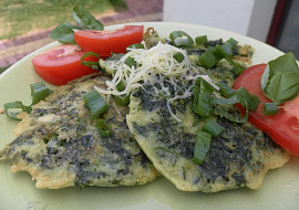 Kynuté špenátové placičky (lívance)