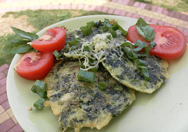 Kynuté špenátové placičky (lívance)