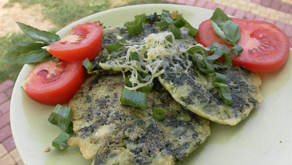 Kynuté špenátové placičky (lívance)