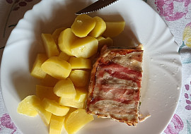 Srnčí hřbet z mletého masa a špenátu