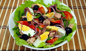 Niceský salát (salát Niçoise)
