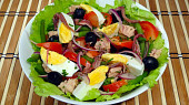 Niceský salát (salát Niçoise)
