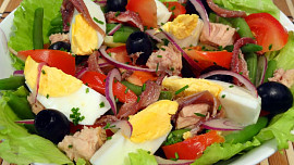 Niceský salát (salát Niçoise)