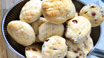 Škvarkové placky s klobásou