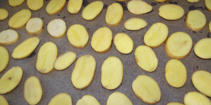 Treska s fazolkami a pečenými dukátky