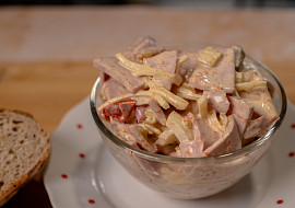 Camping salát podle ČSN