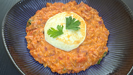 Krémové rajčatové orzo se sýrem