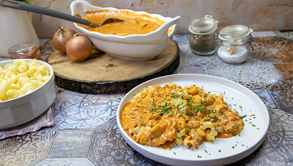 Krůtí nudličky na paprice podle Saskie Burešové