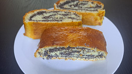 Makový závin hrnkový