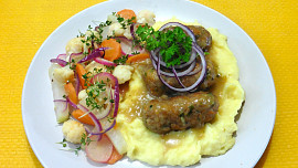 Masové válečky na cibulce