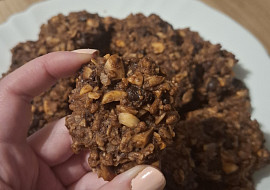 Ovesné sušenky s čokoládou a ořechy