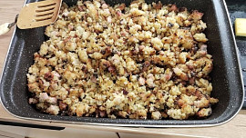 Staročeský kostrbáč s uzeným masem