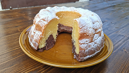 Vláčná bábovka