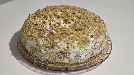 Vláčný mrkvový dort