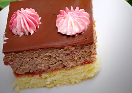 Základní piškotové těsto (Korpus na roládu s čoko krémem, malinovou marmeládou)