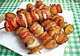 Bramborové špízy se slaninou