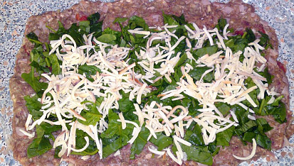 Italská sekaná se špenátem a sušenými rajčaty