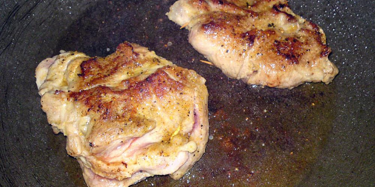 Krkovička plněná ananasem