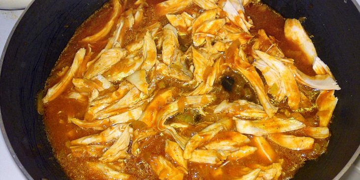 Rychlý fazolový salát s kuřecím masem