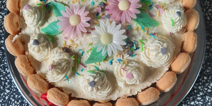 Výborný piškotový korpus na dorty