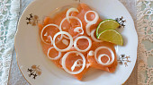 Jednoduché carpaccio z uzeného lososa