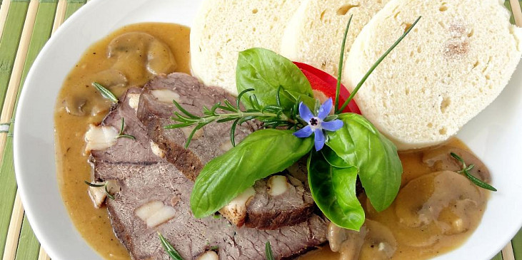 Šumavská dušená hovězí kýta