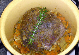 Šumavská dušená hovězí kýta