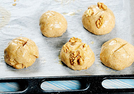 Bochánky s ořechy