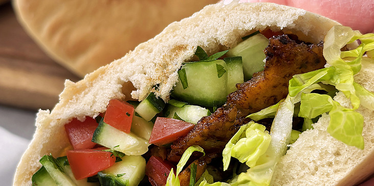 Domácí gyros z mletého masa