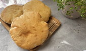 Domácí pita chleba
