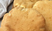 Domácí pita chleba
