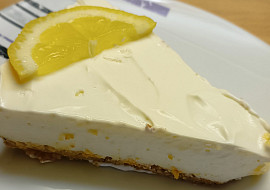 Nepečený citrónový cheesecake