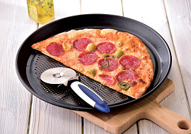 Pikantní pizza Salami