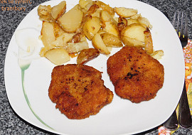 Smažený mletý řízek se sýrem