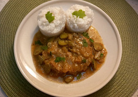 Plátky krkovice v pikantní omáčce s koriandrem