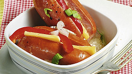 Plněné nakládané špekáčky