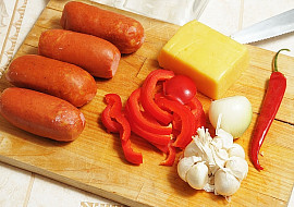 Plněné nakládané špekáčky