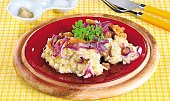 Šťouchané brambory se zelím a krupkami