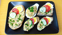Čočková pomazánka s mrkví a tvarohem
