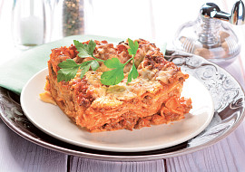 Lasagne s omáčkou z kořenové zeleniny