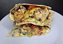 Tortilla s kuřecím masem a paprikami