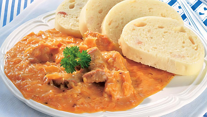 Krůtí segedínský guláš podle Miroslava Etzlera