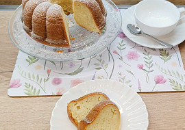 Bábovka s mascarpone podle Míši Landové