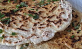 Jogurtový flatbread z pánve