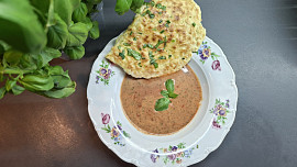 Jogurtový flatbread z pánve