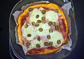 Rychlá pizza z cottage těsta