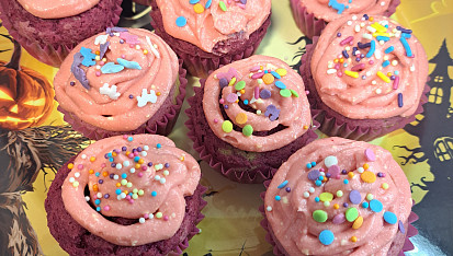 Lehký tvarohový krém (nejen) na cupcakes