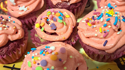 Lehký tvarohový krém (nejen) na cupcakes