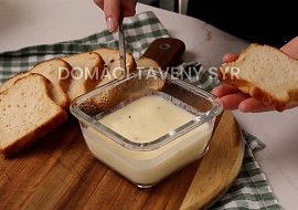 Domácí tavený sýr