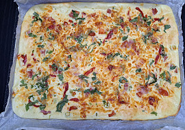 Slaná palačinková pizza